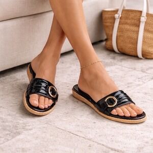 Lilly Pulitzer Black Patent Leather Slide Sandals Gold Hardware Women's 8.5